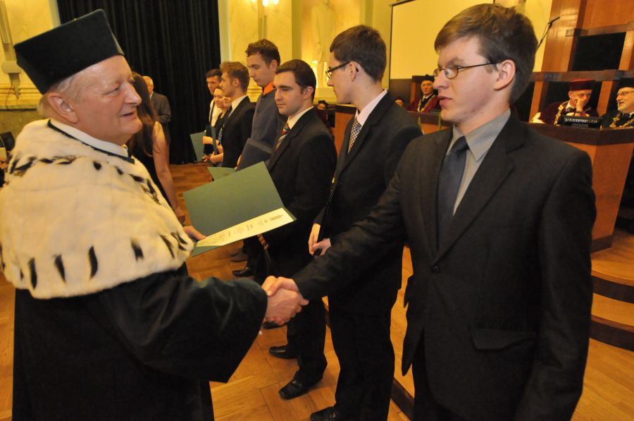 Kliknij aby zobaczyć pełny rozmiar