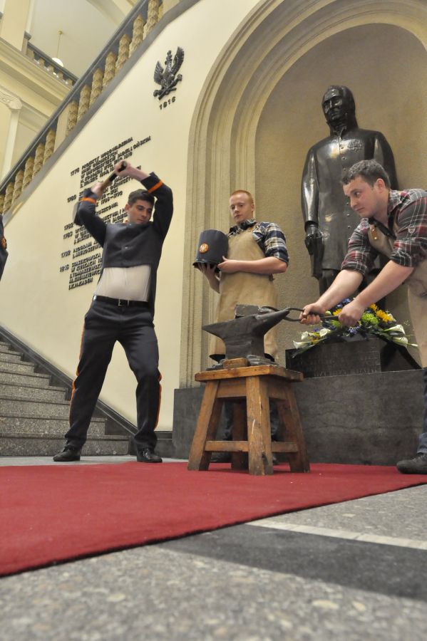 Kliknij aby zobaczyć pełny rozmiar