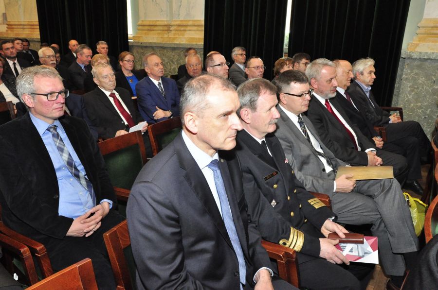 Kliknij aby zobaczyć pełny rozmiar