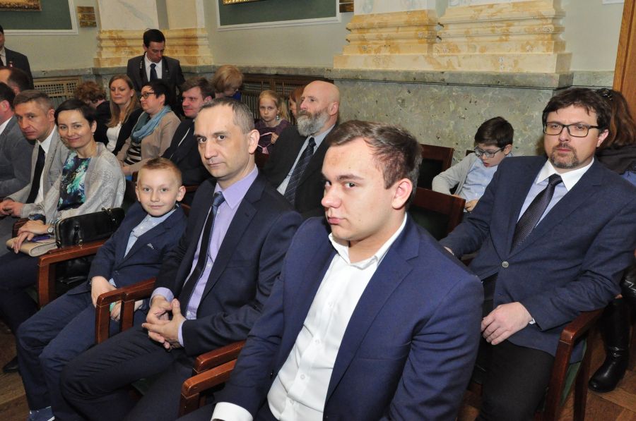 Kliknij aby zobaczyć pełny rozmiar