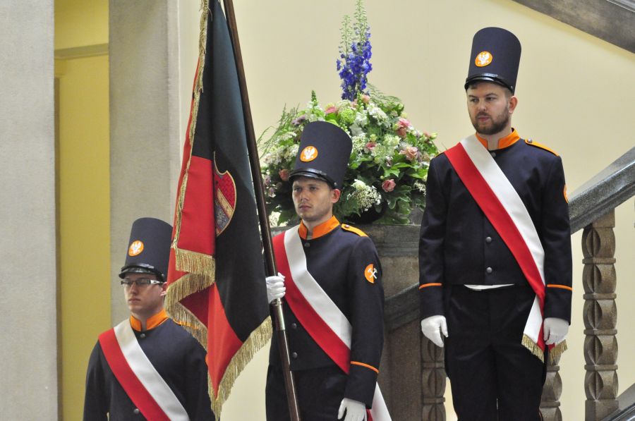 Kliknij aby zobaczyć pełny rozmiar