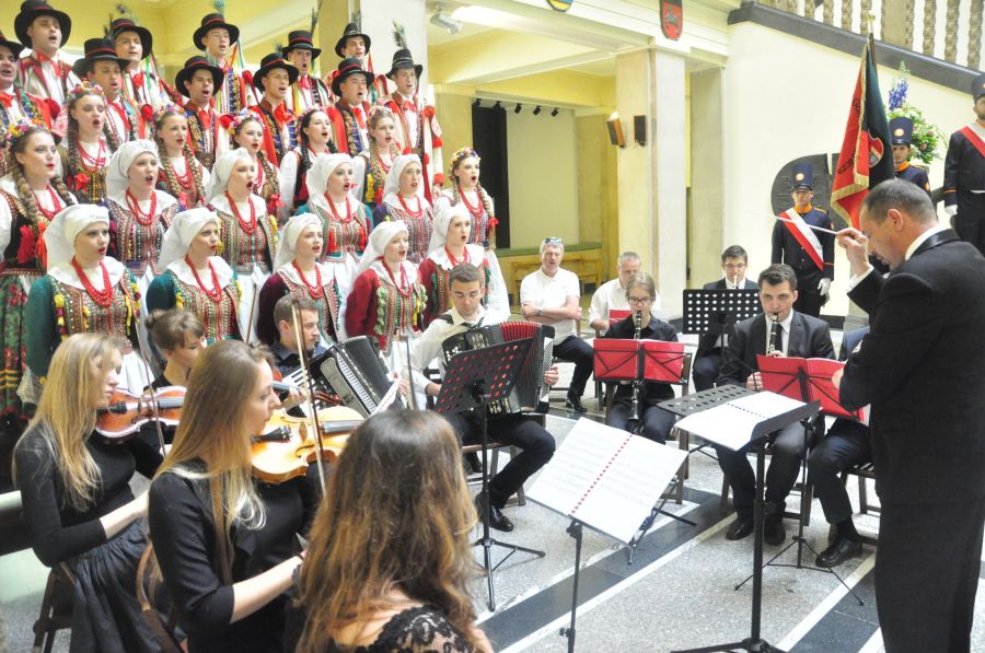 Kliknij aby zobaczyć pełny rozmiar