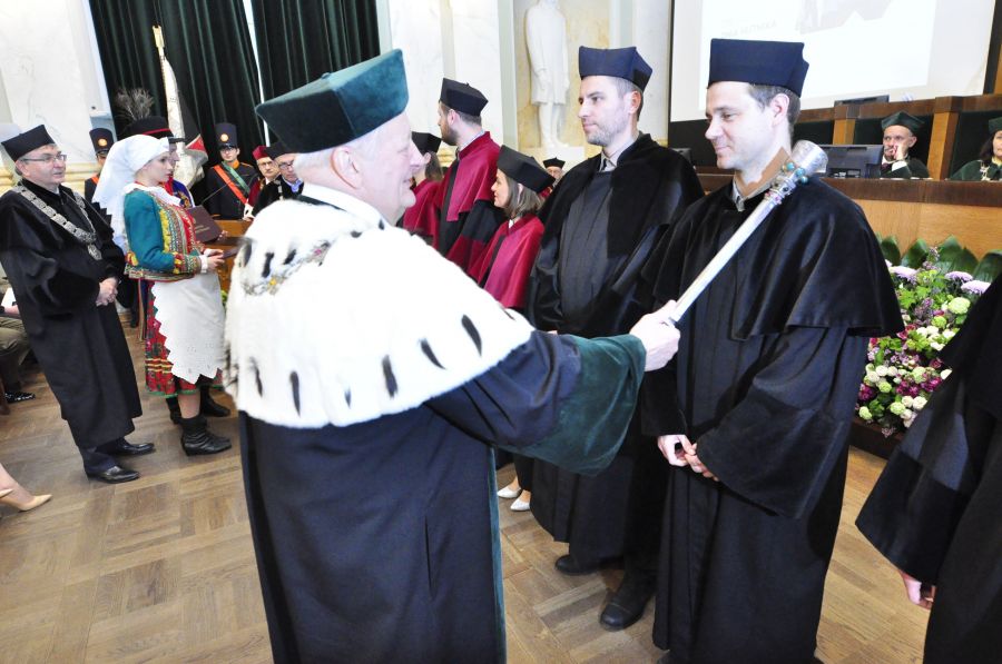 Kliknij aby zobaczyć pełny rozmiar