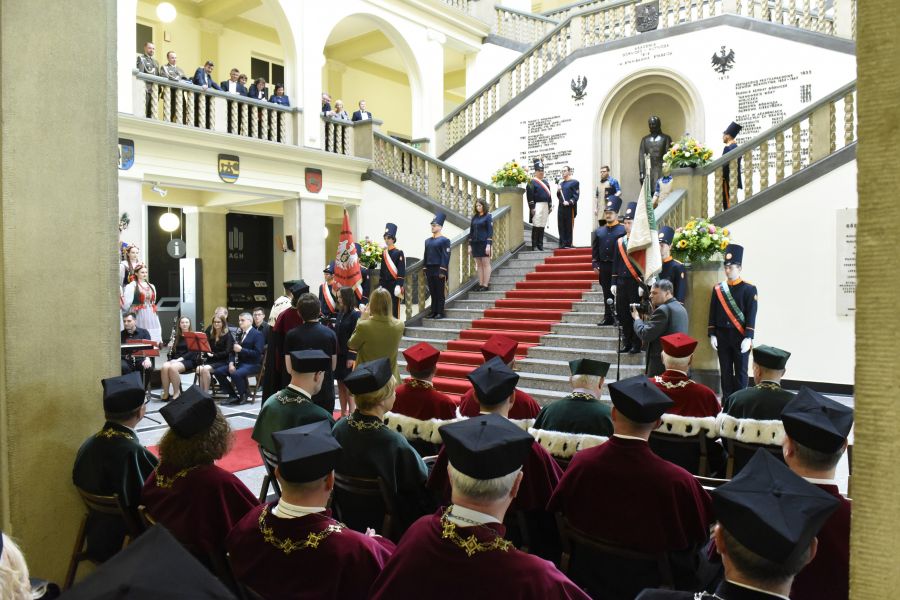 Kliknij aby zobaczyć pełny rozmiar