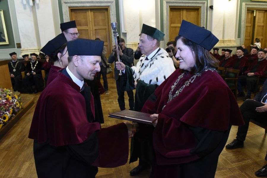 Kliknij aby zobaczyć pełny rozmiar