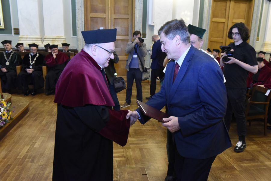 Kliknij aby zobaczyć pełny rozmiar