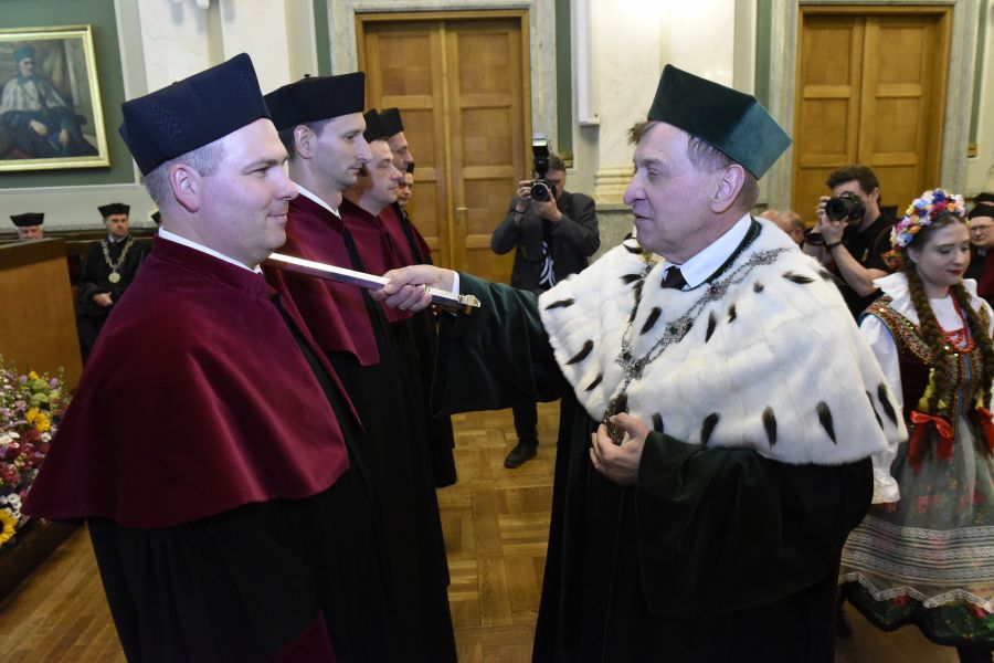 Kliknij aby zobaczyć pełny rozmiar