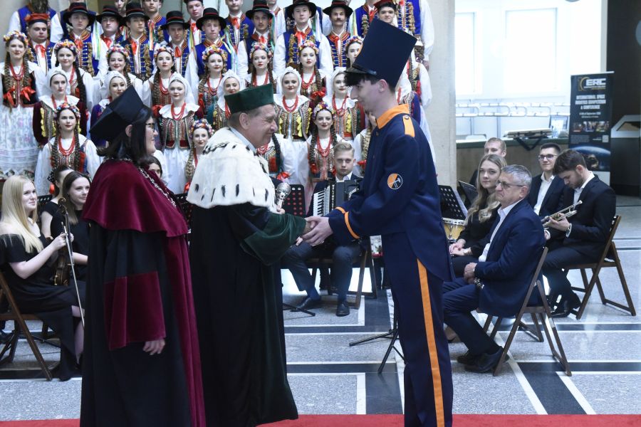 Kliknij aby zobaczyć pełny rozmiar