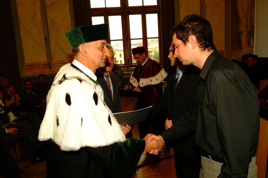 Kliknij aby zobaczyć pełny rozmiar