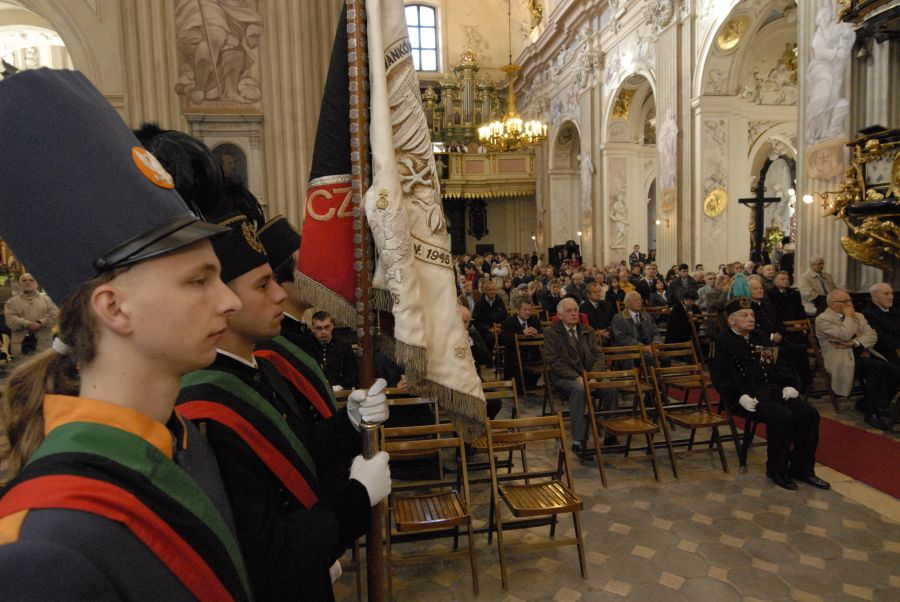 Kliknij aby zobaczyć pełny rozmiar