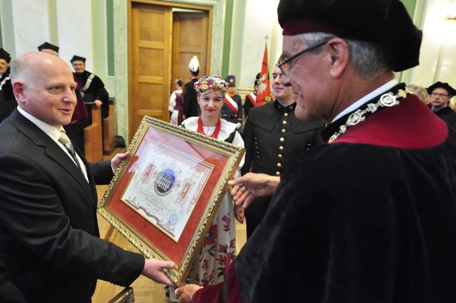 Kliknij aby zobaczyć pełny rozmiar