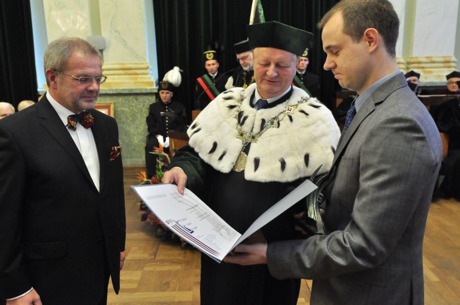 Kliknij aby zobaczyć pełny rozmiar