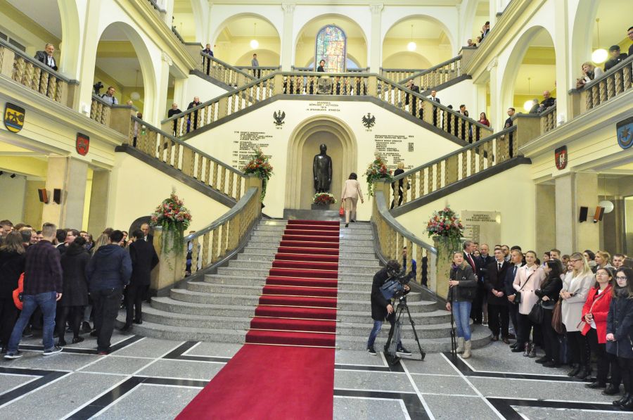 Kliknij aby zobaczyć pełny rozmiar