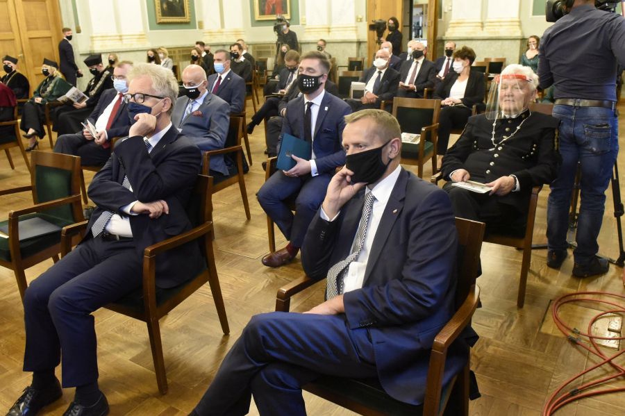 Kliknij aby zobaczyć pełny rozmiar