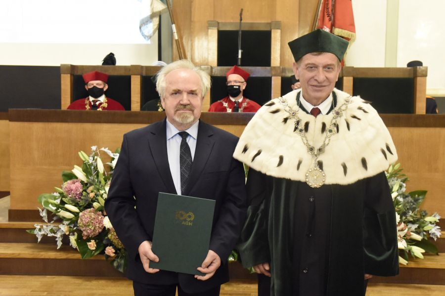 Kliknij aby zobaczyć pełny rozmiar