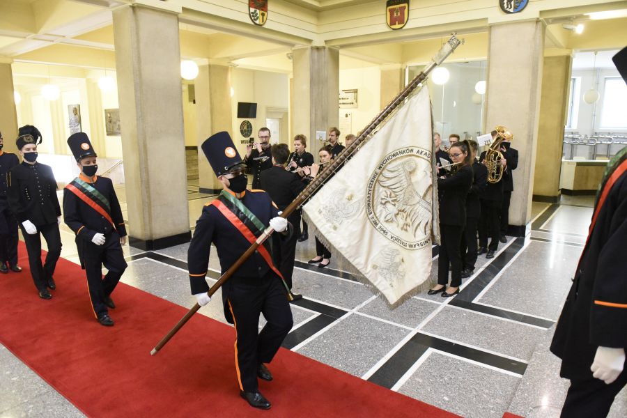 Kliknij aby zobaczyć pełny rozmiar