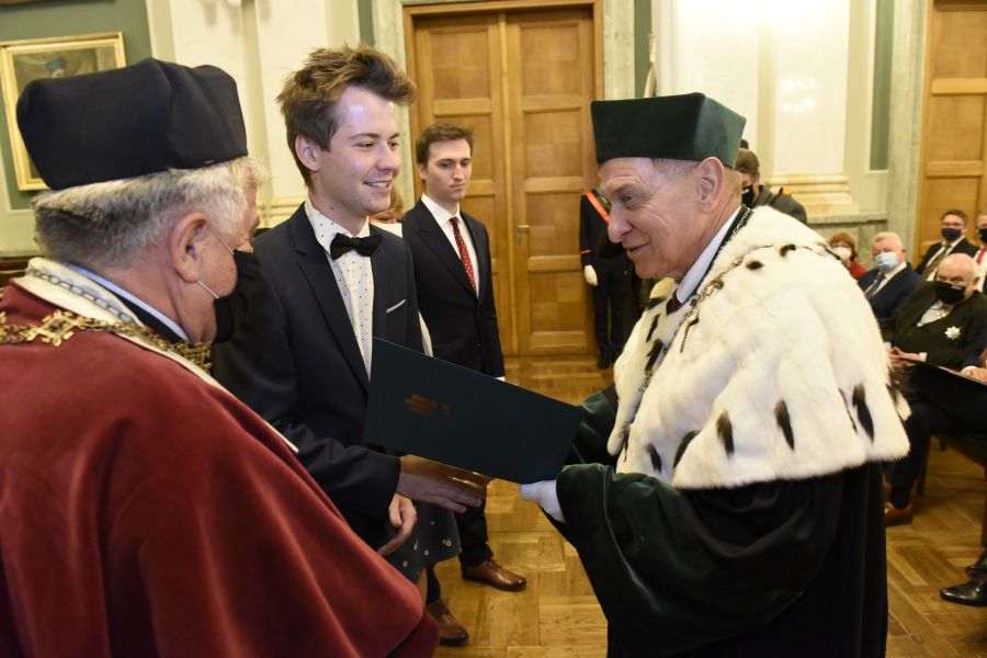 Kliknij aby zobaczyć pełny rozmiar