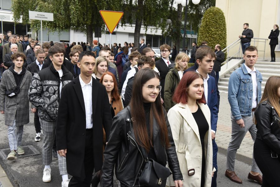 Kliknij aby zobaczyć pełny rozmiar