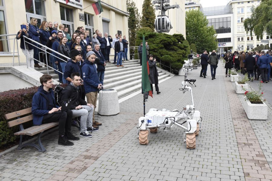 Kliknij aby zobaczyć pełny rozmiar