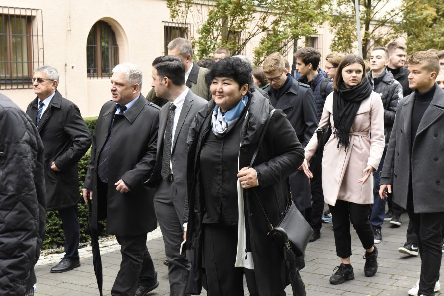 Kliknij aby zobaczyć pełny rozmiar