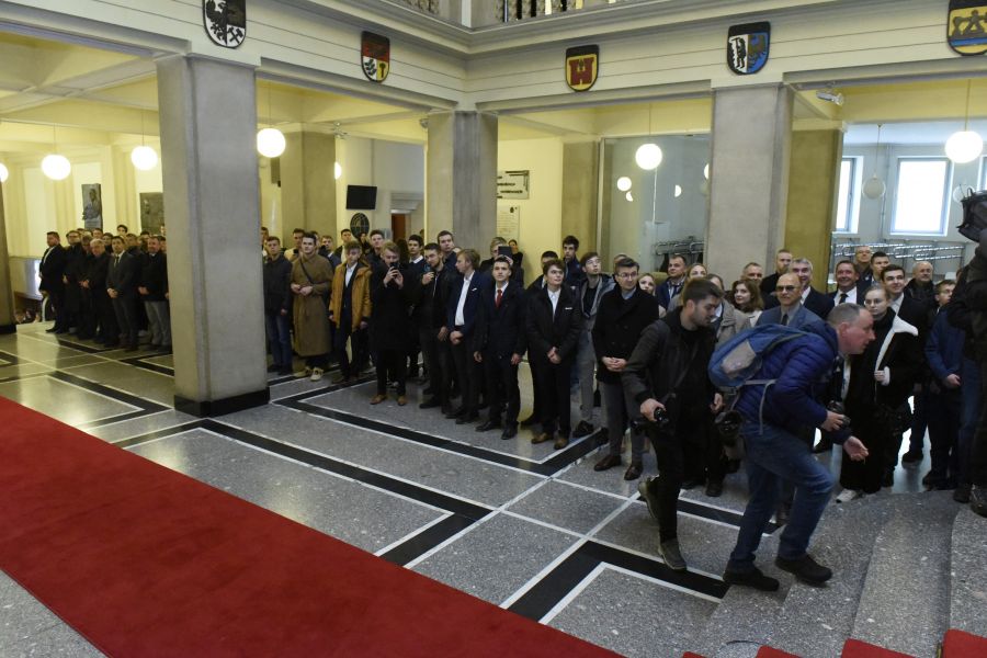 Kliknij aby zobaczyć pełny rozmiar