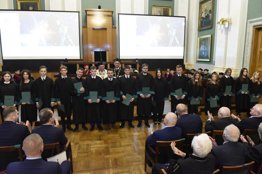 Kliknij aby zobaczyć pełny rozmiar