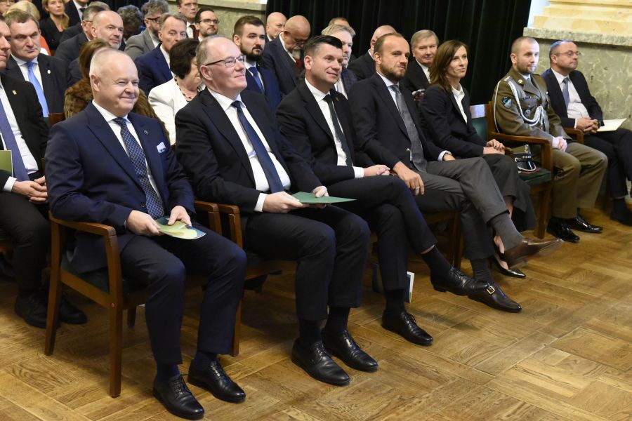 Kliknij aby zobaczyć pełny rozmiar