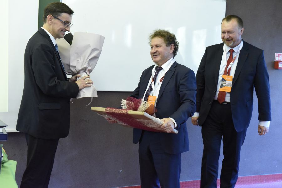 Kliknij aby zobaczyć pełny rozmiar