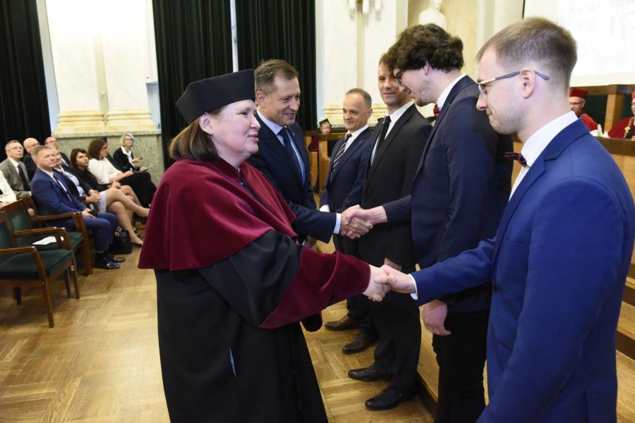 Kliknij aby zobaczyć pełny rozmiar