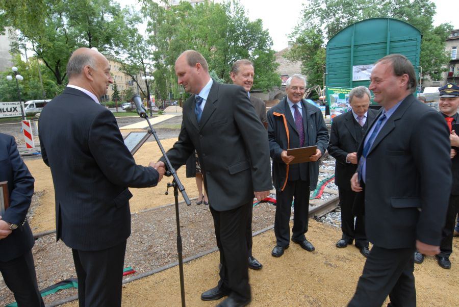 Kliknij aby zobaczyć pełny rozmiar