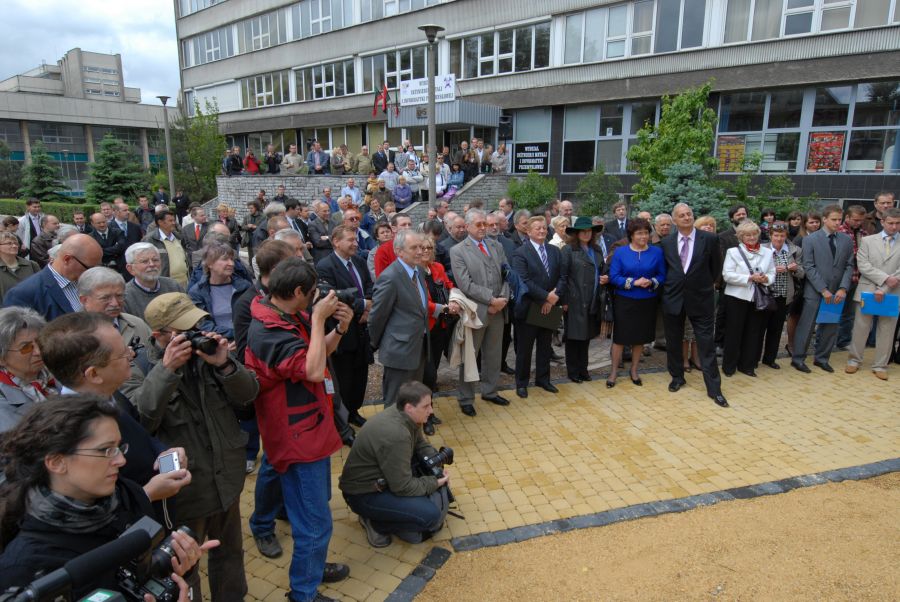 Kliknij aby zobaczyć pełny rozmiar
