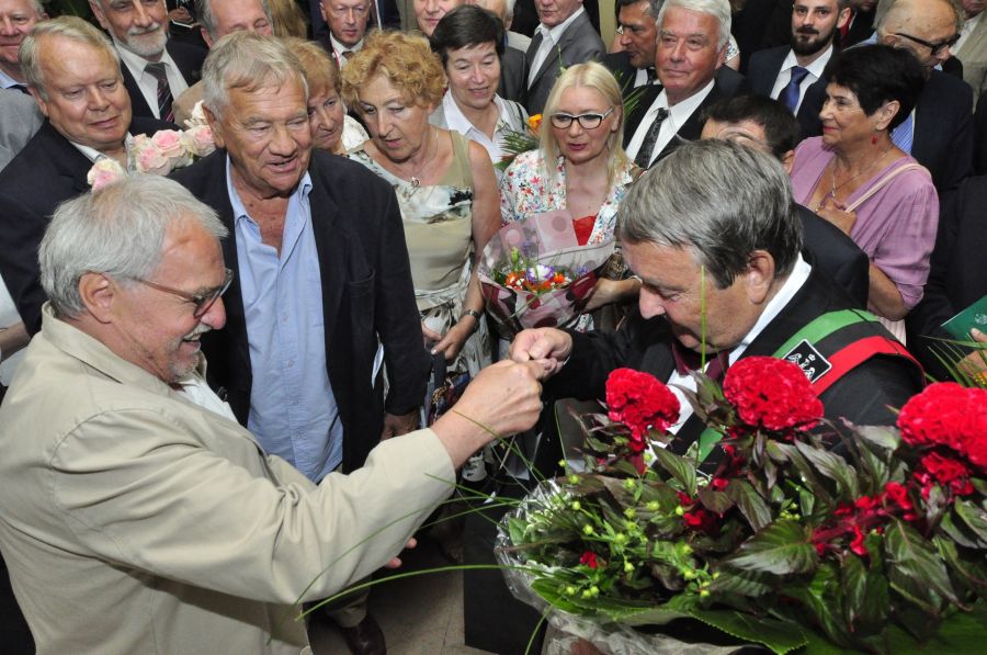 Kliknij aby zobaczyć pełny rozmiar