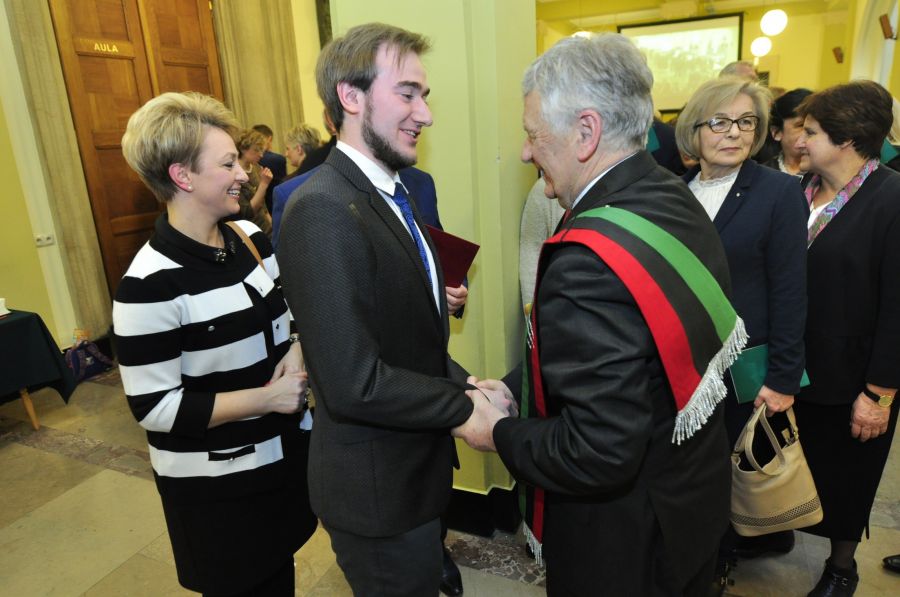 Kliknij aby zobaczyć pełny rozmiar