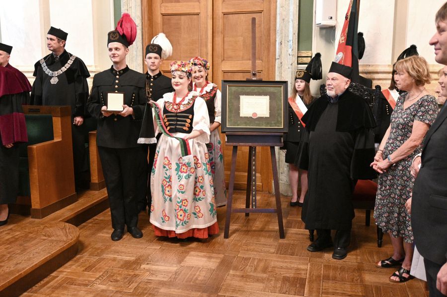 Kliknij aby zobaczyć pełny rozmiar