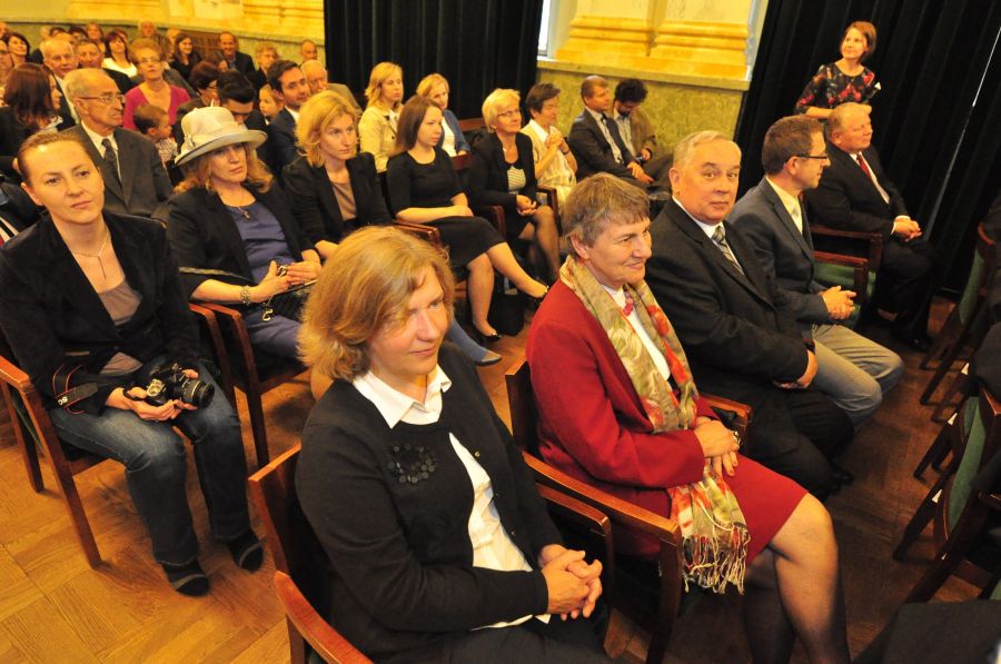 Kliknij aby zobaczyć pełny rozmiar