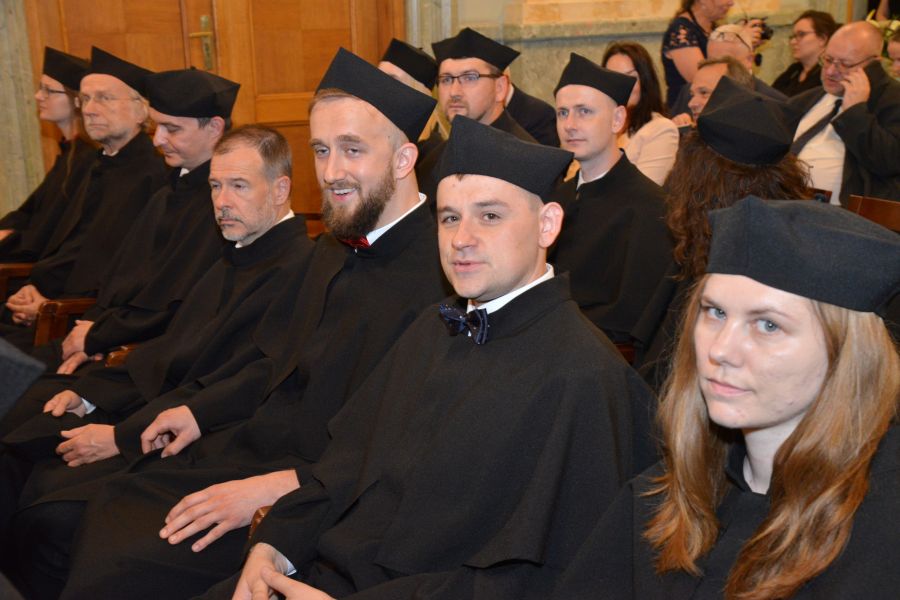 Kliknij aby zobaczyć pełny rozmiar