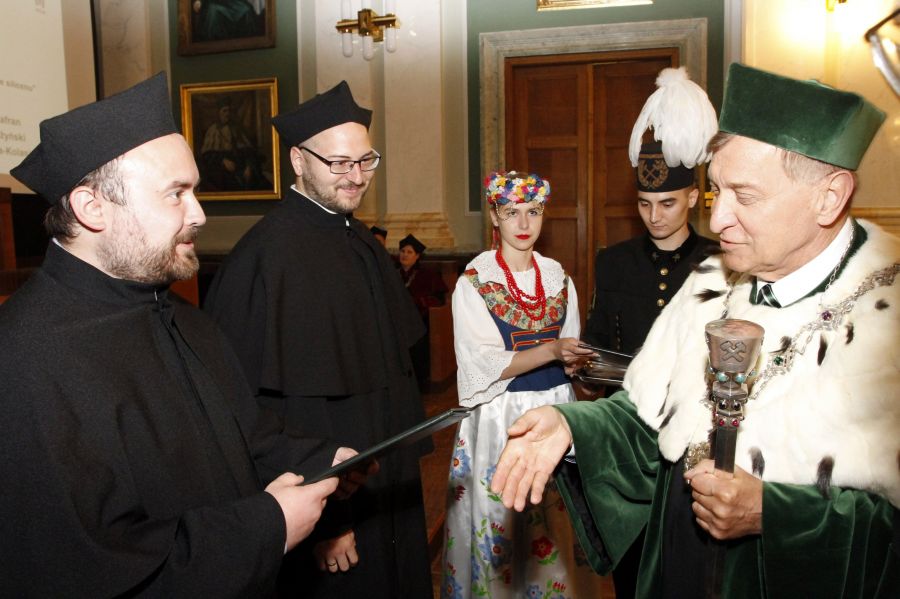 Kliknij aby zobaczyć pełny rozmiar