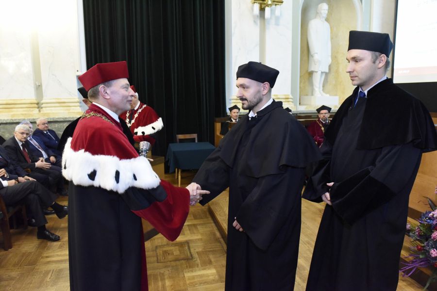 Kliknij aby zobaczyć pełny rozmiar