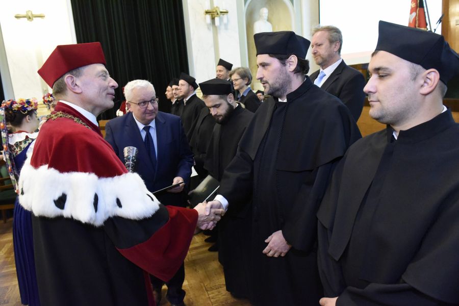 Kliknij aby zobaczyć pełny rozmiar