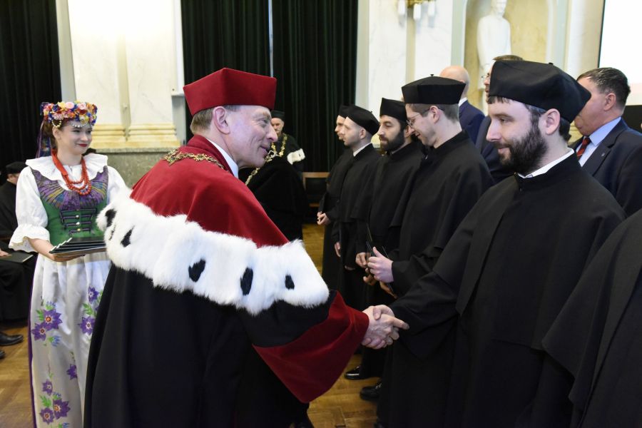 Kliknij aby zobaczyć pełny rozmiar