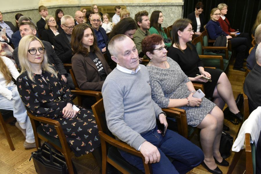 Kliknij aby zobaczyć pełny rozmiar