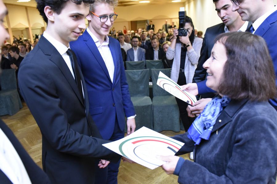 Kliknij aby zobaczyć pełny rozmiar