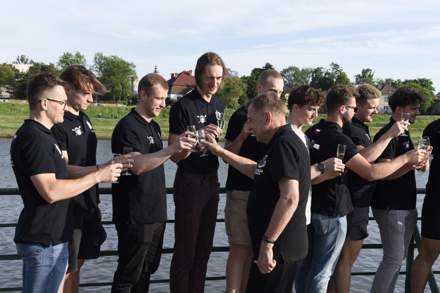 Kliknij aby zobaczyć pełny rozmiar