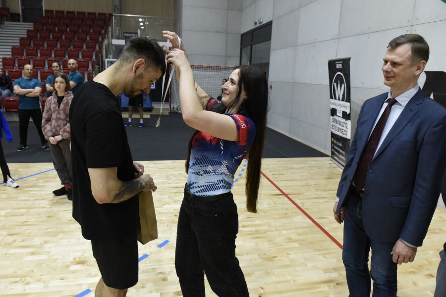 Kliknij aby zobaczyć pełny rozmiar