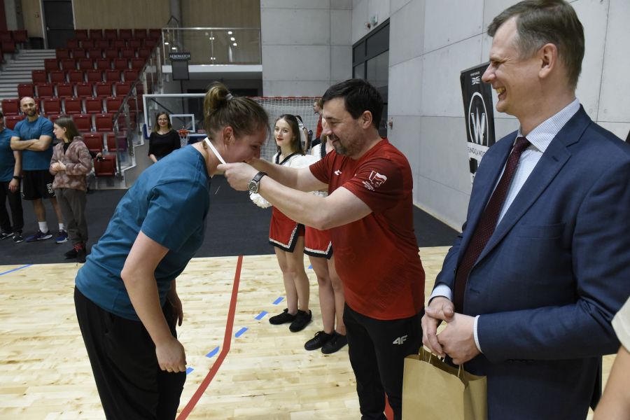 Kliknij aby zobaczyć pełny rozmiar