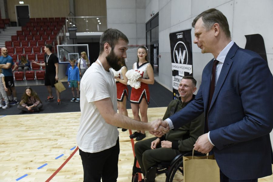 Kliknij aby zobaczyć pełny rozmiar