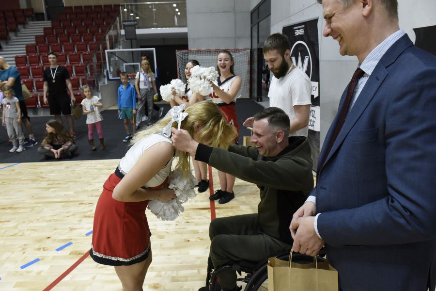 Kliknij aby zobaczyć pełny rozmiar