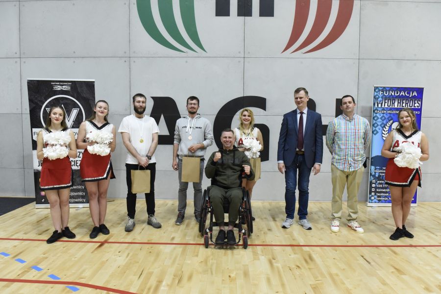 Kliknij aby zobaczyć pełny rozmiar