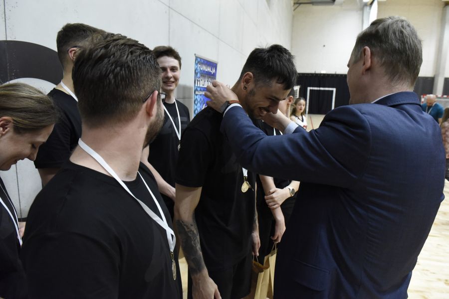 Kliknij aby zobaczyć pełny rozmiar