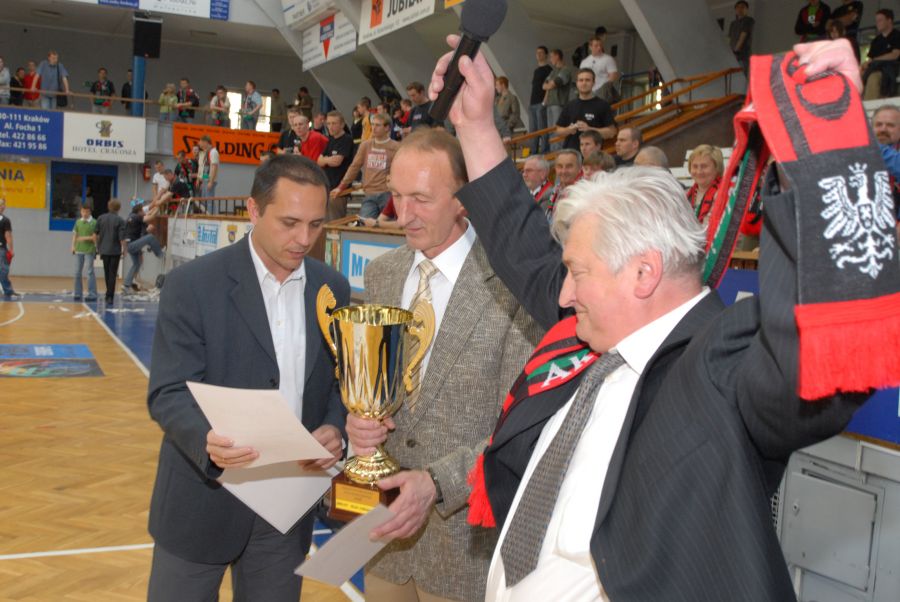 Kliknij aby zobaczyć pełny rozmiar